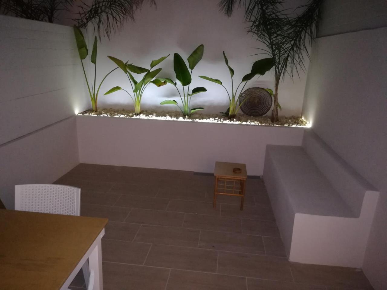 B&B Suites Via Del Mare Presicce Exterior foto