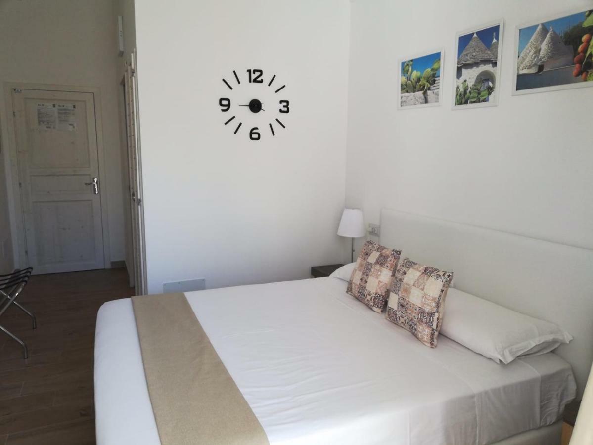 B&B Suites Via Del Mare Presicce Exterior foto